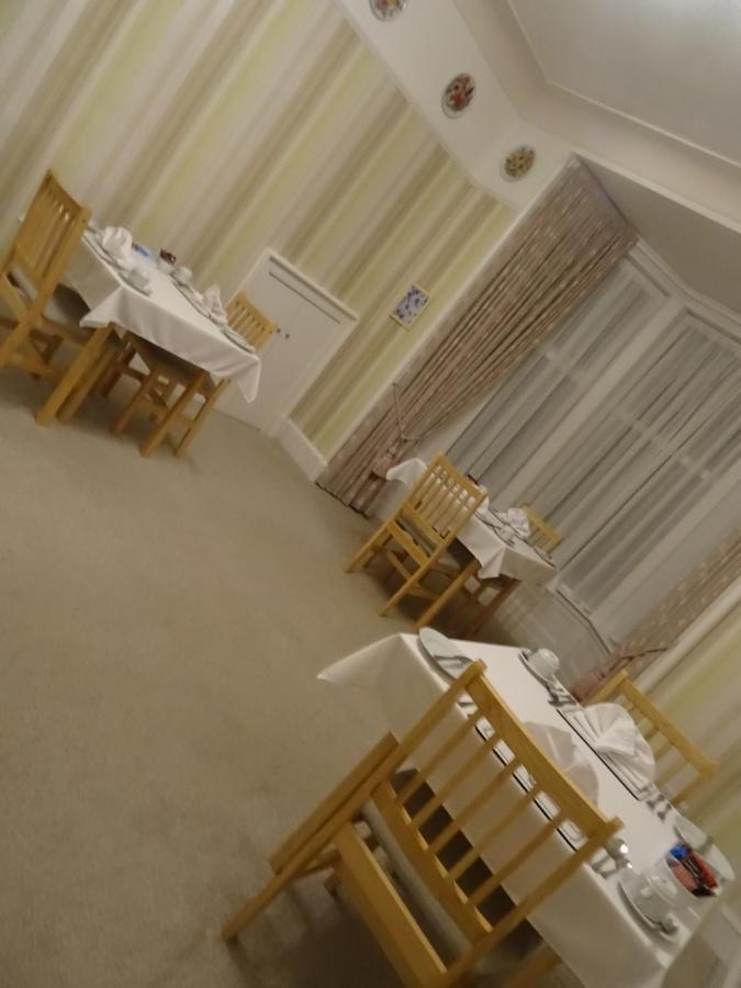 Adam Guest House Перт Екстер'єр фото